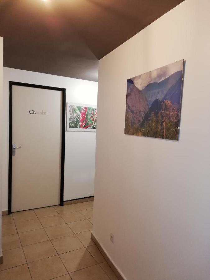 Appartement Meublé de Tourisme Saint Pierre Esterno foto