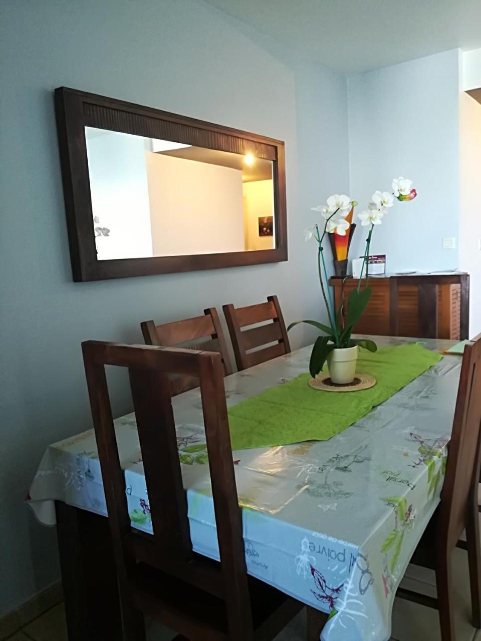 Appartement Meublé de Tourisme Saint Pierre Esterno foto