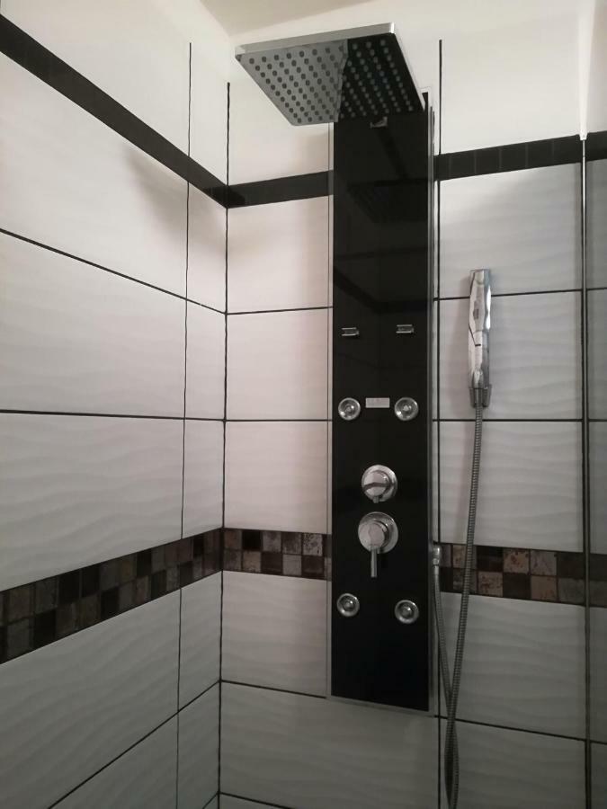 Appartement Meublé de Tourisme Saint Pierre Esterno foto
